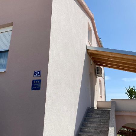 Three Bedroom Apartment Between Trogir And Split Kaštela Εξωτερικό φωτογραφία