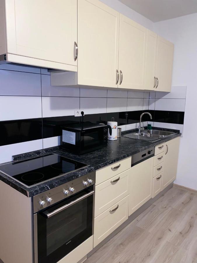 Three Bedroom Apartment Between Trogir And Split Kaštela Εξωτερικό φωτογραφία
