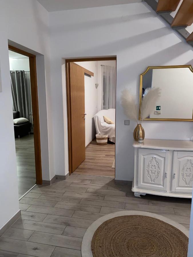 Three Bedroom Apartment Between Trogir And Split Kaštela Εξωτερικό φωτογραφία